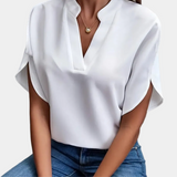 Jelena - Elegantna bluza s profinjenim ovratnikom