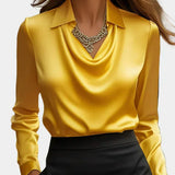 Elegantna Bela Satenska Bluza s Draper Dekolteom