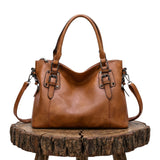 Arianna’s Everyday Carry | Shoulder Bag