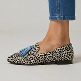 Moccasini Nadia — Leopard Print u Belo i Crno sa Plavim Nappinama
