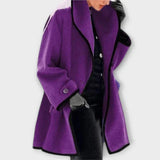 Flora | Kaput s kontrastnim detaljima u oversized stilu
